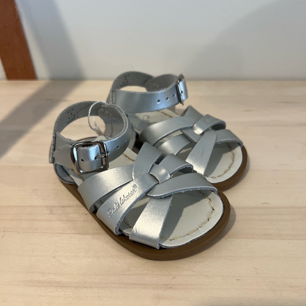 Saltwater NEW Leather Original Sandals Silver sizes 3, 4 & 8